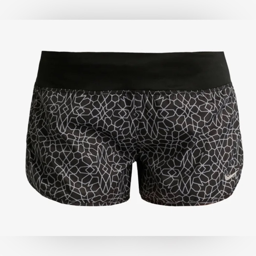 Nike Performance Women's Black Patterned Shorts M - Picture 4 of 16